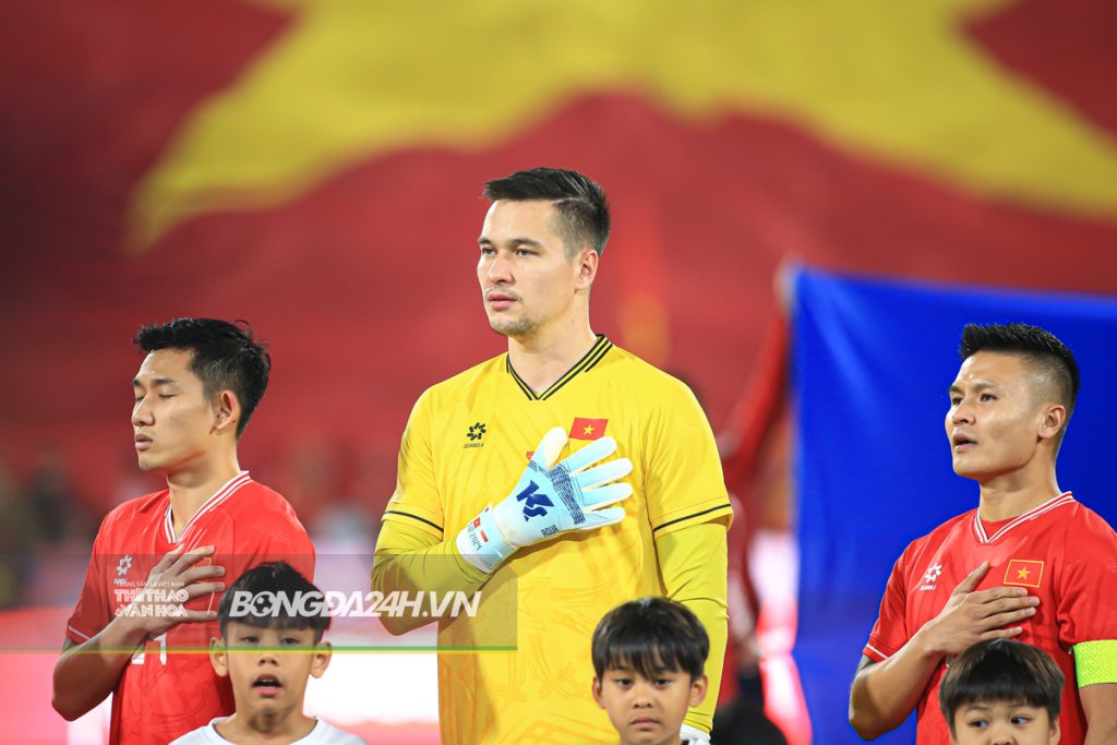 Nụ cười của Nguyễn Filip 1