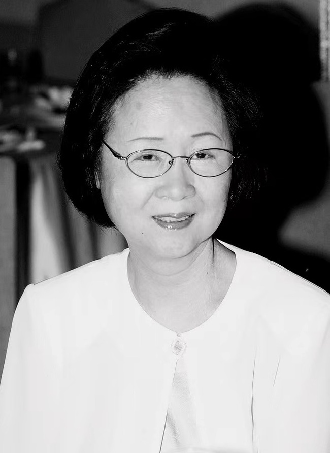Nhà văn Quỳnh Dao qua đời ở tuổi 86: "Sống trong thế gian nhưng không thuộc về thế gian" - Ảnh 1.