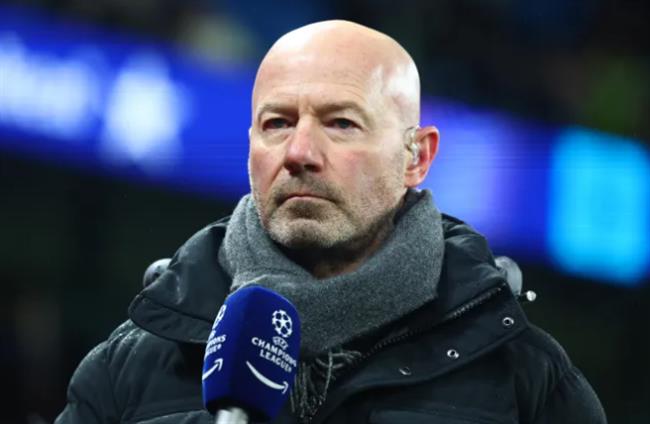 Alan Shearer khuyen Jack Grealish nen roi Man City o He 2025.