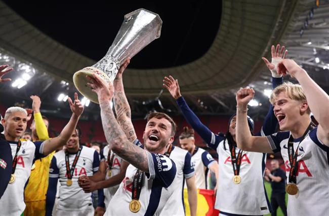 Tottenham vo dich Europa League mua giai 2024/25.
