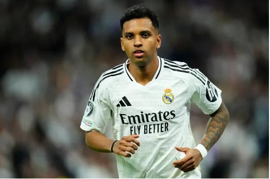Frank Leboeuf thuc giuc Chelsea chieu mo Rodrygo