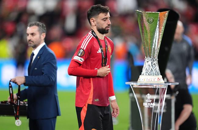 Bruno Fernandes phát biểu đầy lo lắng về tương lai tại MU 1
