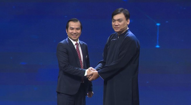 Nữ KOC xinh đẹp lên "Whose Chance" tìm việc, chốt deal 140 triệu đồng bằng màn livestream ấn tượng - Ảnh 4.