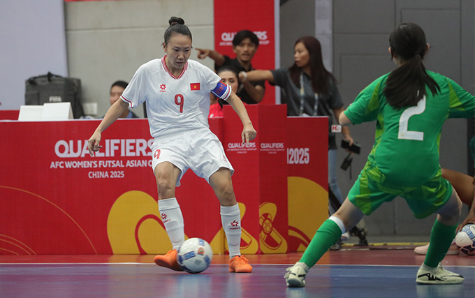 Hàng công bùng nổ là điểm tựa chiến thắng của ĐT futsal nữ Việt Nam