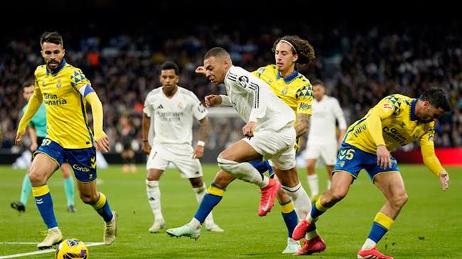 Nhận định Las Palmas vs Osasuna (3h00 ngày 251) Điểm tựa sân nhà 1